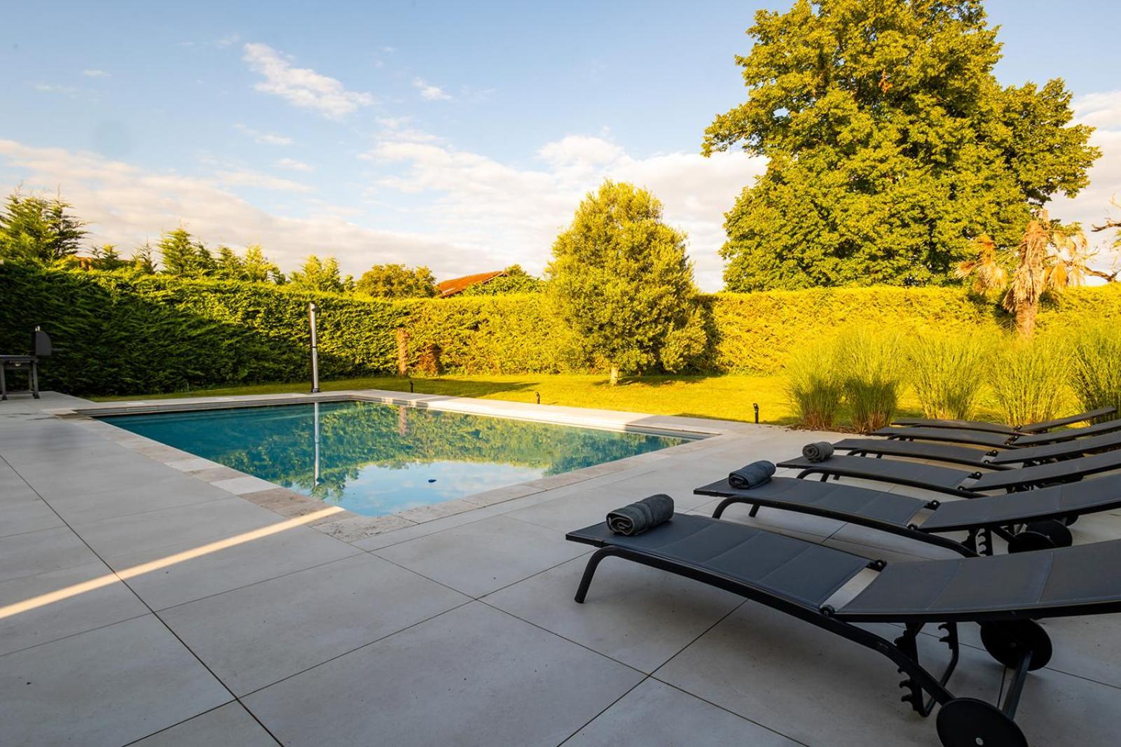 Villa Au Petit Bonheur Avec Clim - Hameau Au Calme - Piscine Chauffee - Petanque Moncrabeau Zewnętrze zdjęcie